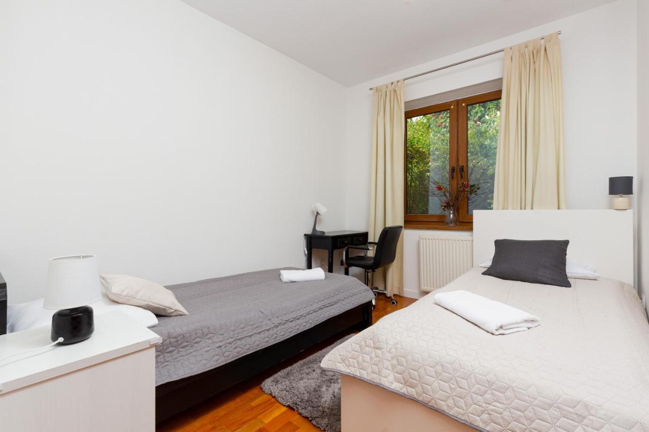 Holiday House Cinema Experience Warsaw Michalowice By Renters 빌라 외부 사진