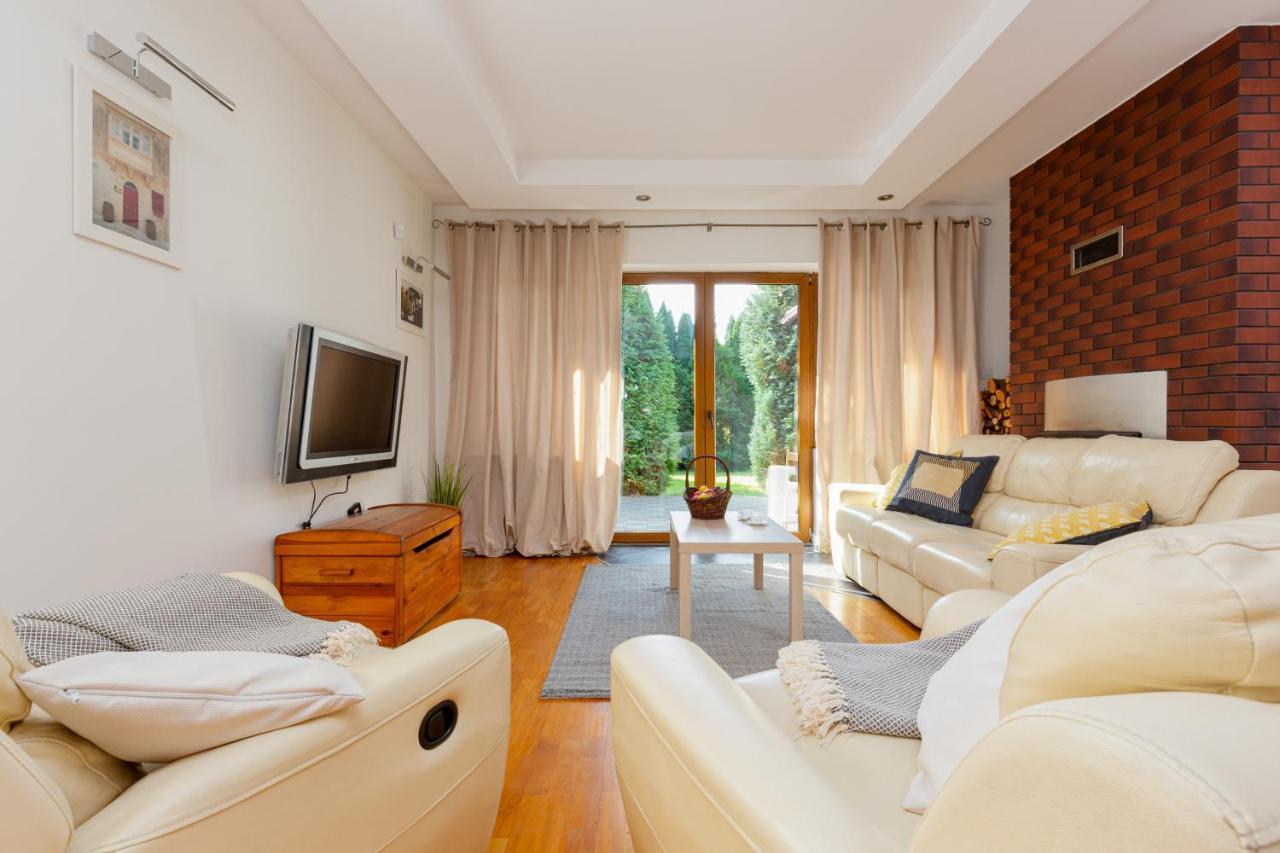 Holiday House Cinema Experience Warsaw Michalowice By Renters 빌라 외부 사진